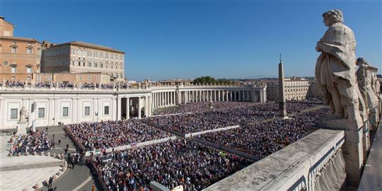 Audienz der Bewegung bei Papst Franziskus, 15. Oktober 2022 (Foto Massimo Quattrucci/Fraternität CL)