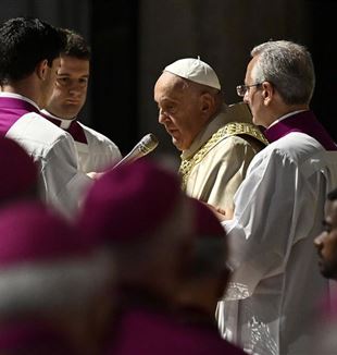 Papst Franziskus erlässt die Verkündigungsbulle für das Ordentliche Jubiläum 2025.  Petersdom, 9. Mai 2024 (Foto Riccardo Antimiani/Ansa)