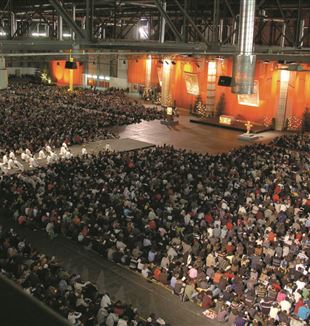 15.000 Jugendliche aus ganz Europa beim Taizé-Treffen in Riga, Litauen.