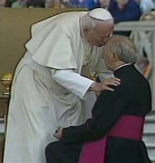 Don Giussani und Johannes Paul II. am 30. Mai 1998