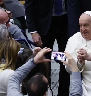 Papst Franziskus (©Ansa/Fabio Frustaci)