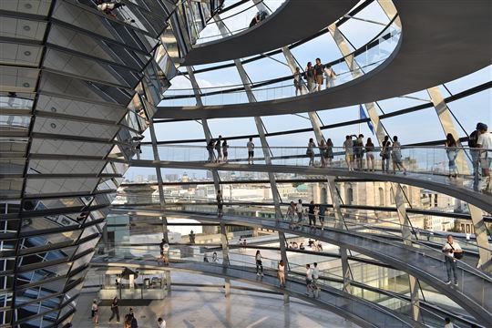 Berlin, Bundestag (Bild von pilar Rodíguez auf Pixabay)