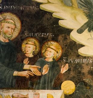 Der heilige Benedikt mit seinen ersten Jüngern, dem heiligen Mauro und dem heiligen Placido, auf einem Fresko in Subiaco (Foto monasterosanbenedettosubiaco.it)